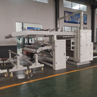 Machine de laminage de colle à fusion chaude 2800 mm pour les sous-vêtements Tissus non tissés 7500 KG