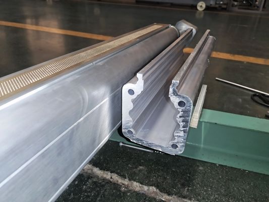 Révolutionnaire machine de laminage de type film d'emballage pour les sièges dans le canapé voiture et la chaise