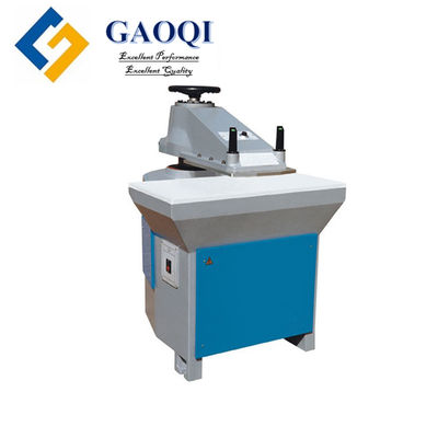 Machine à découper à la matrice hydraulique à bras pivotant / presse à découper