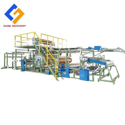 Un cadre de type pour la machine de laminage, l'enroulement du tissu et le laminage du produit en une seule machine