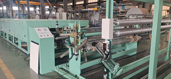 Machine de revêtement à points en PVC à cylindre rond antidérapant pour usine de fabrication de dos de tapis