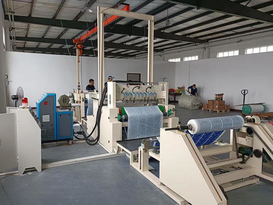 Machine de laminage à l'eau chaude idéale pour les intérieurs automobiles et les fibres de carbone