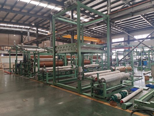 Machine de laminage à base d'eau pour la production de tapis dans une usine de fabrication