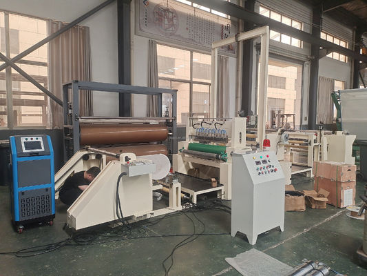 Machine de laminage à pulvérisation de colle à fusion chaude entièrement automatique pour masque oculaire à vapeur à compression à chaud