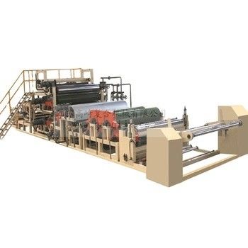Ligne de production de bannières publicitaires en PVC flexible avec une production et une efficacité